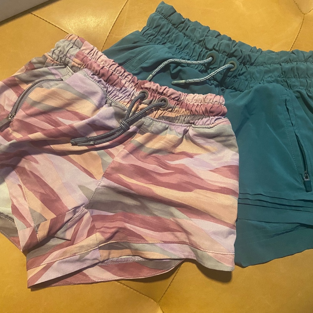 Girls Athleta shorts (7)
